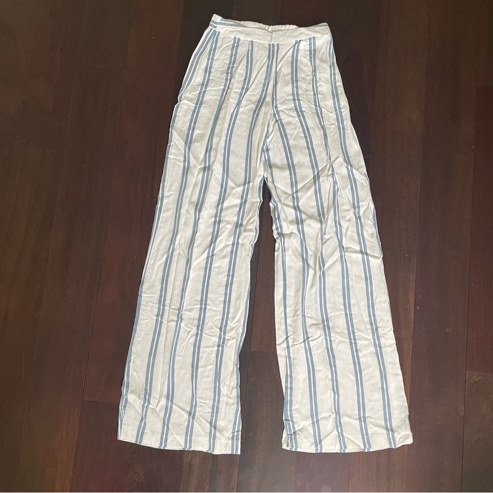 Blush Blue and White Striped Set